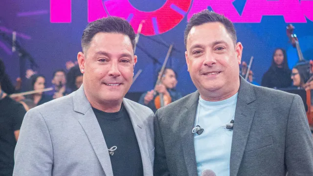 
                    Lembra deles? Famosos que têm irmãos gêmeos e pouca gente sabe
                