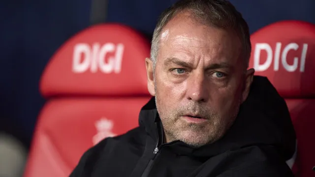 
                    Pai de técnico do Barcelona morre horas antes do jogo com Real Madrid
                