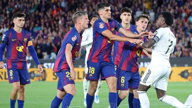 
                    Vini Jr rebate provocações e sobra até para Raphinha em Barça x Real
                