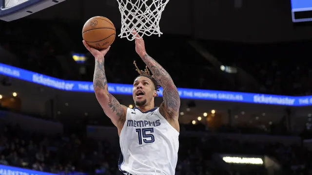 
                    Jogador da NBA Brandon Clarke morre aos 29 anos nos EUA
                