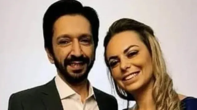 
                    Servidor trabalha para redes sociais da mulher de Nunes, pré-candidata a deputada em SP
                