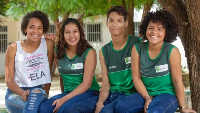 
                     Brasil alcança maior índice de desenvolvimento humano da história
                