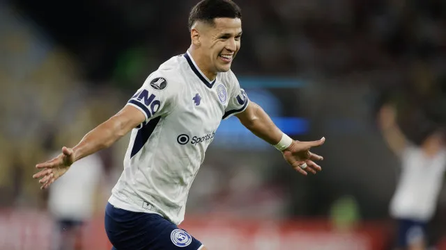 'Haaland paraguaio' assombra rivais e é artilheiro da Liberta antes da Copa