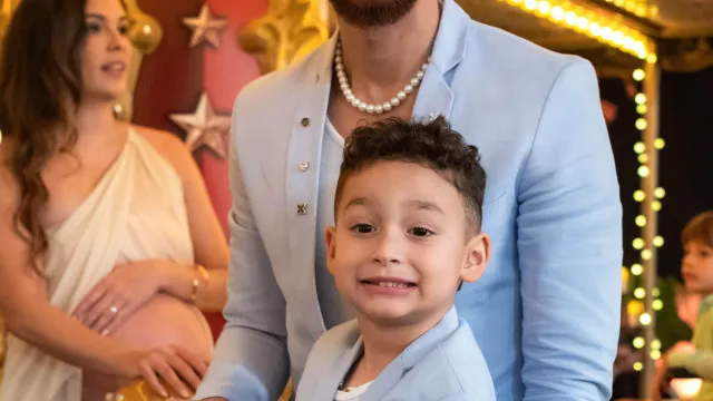 
                    Famosos que levaram tiros e sobreviveram: 