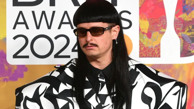 
                    Oliver Tree queria que patrimônio não fosse para família, mas para artistas
                