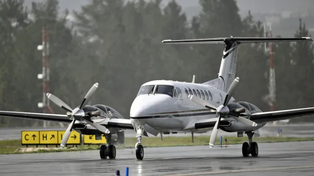 
                    'Preciso de um avião para as kengas': Vorcaro organizou viagem com mulheres a Nova York
                