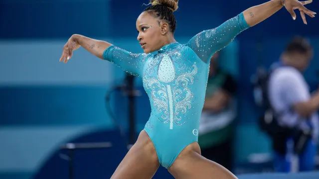 
                    Rebeca Andrade é ouro no Pan-Americano de ginástica artística
                