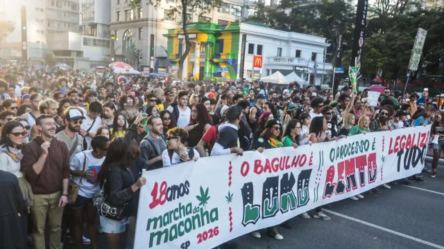 
                    Marcha da Maconha pede regulamentação e critica guerra às drogas
                