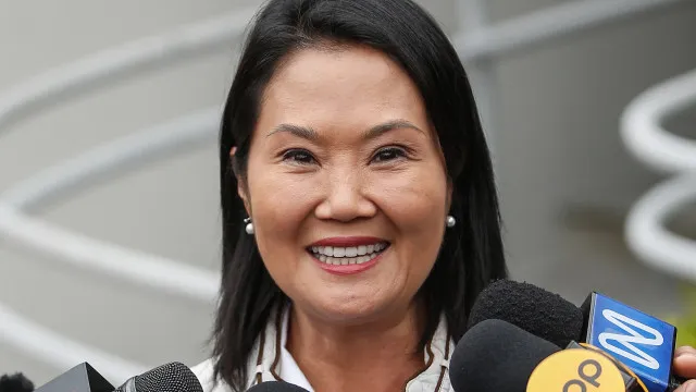 
                    Após longa apuração, Keiko Fujimori é eleita presidente no Peru
                