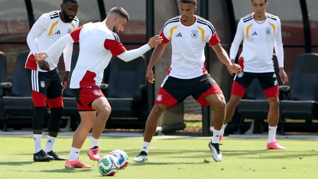 
                    Copa 2026: jogos desta quinta-feira definem grupos D, E e F
                