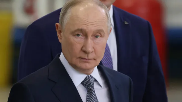 
                    Secretas dos EUA acreditam que Rússia prepara ação limitada contra a OTAN
                