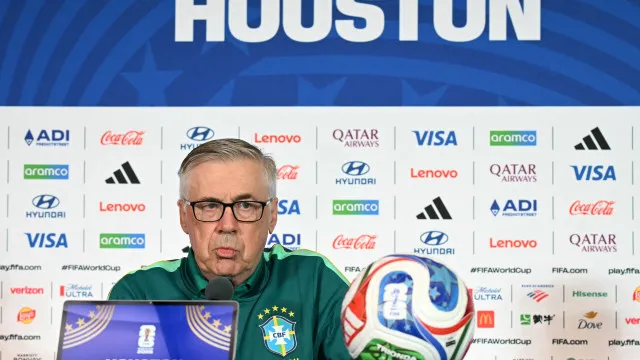 
                    Ancelotti despista sobre time titular e trata Brasil x Japão como final
                