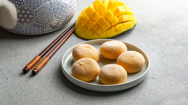 
                    Mochi de maçã: aprenda a preparar a versão refrescante do doce japonês
                