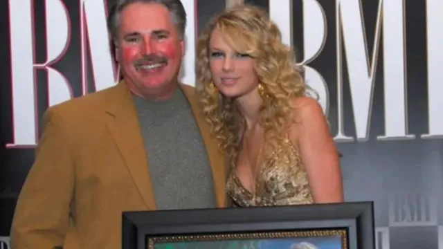 
                    Professor favorito de Taylor Swift morre no dia do casamento da cantora
                