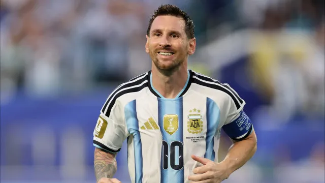 
                    Lionel Messi se aposenta da seleção argentina
                