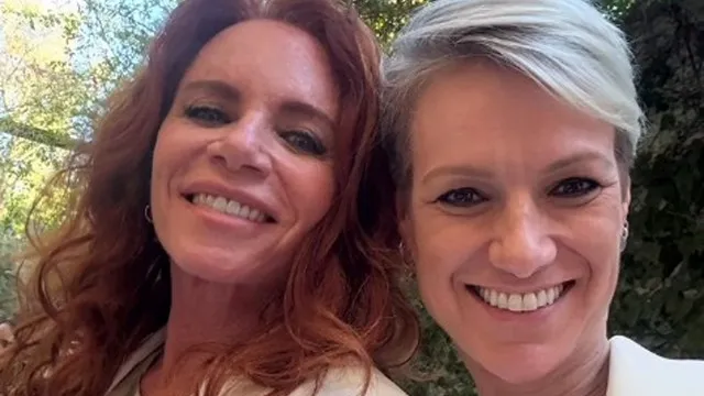 
                    Casais LGBTQ+ que você não conhecia ou esqueceu
                