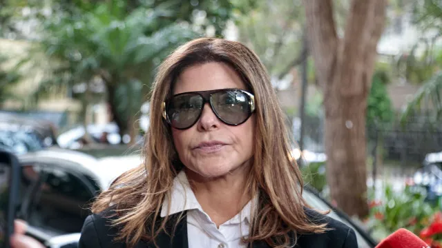 
                    Cristiana Oliveira rebate críticas sobre idade: 'A vida não congelou'
                