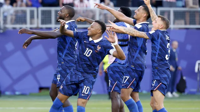 
                    Copa do Mundo terá semifinais históricas com quatro campeãs
                