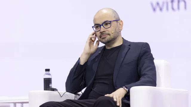 
                    Google defende que EUA liderem regulação da inteligência artificial
                