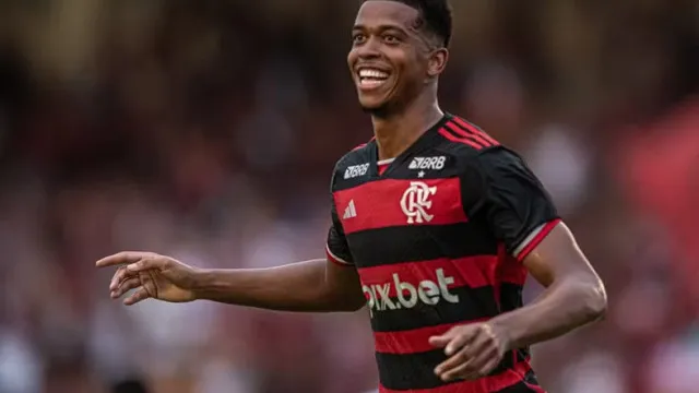 
                    Flamengo empresta Carlinhos ao Athletic até fim do seu contrato
                
