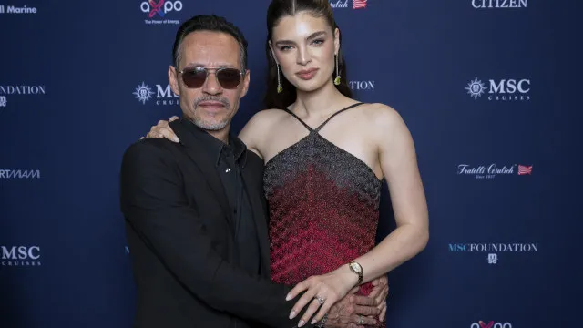 
                    Marc Anthony e Nadia Ferreira anunciam nascimento da segunda filha
                