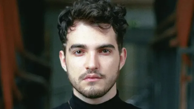 
                    Jão anuncia retorno à música durante intervalo de 'Quem Ama Cuida'
                