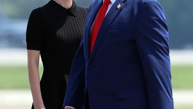 
                    Irã critica plano de Trump de usar ativos iranianos para indenizar navios
                