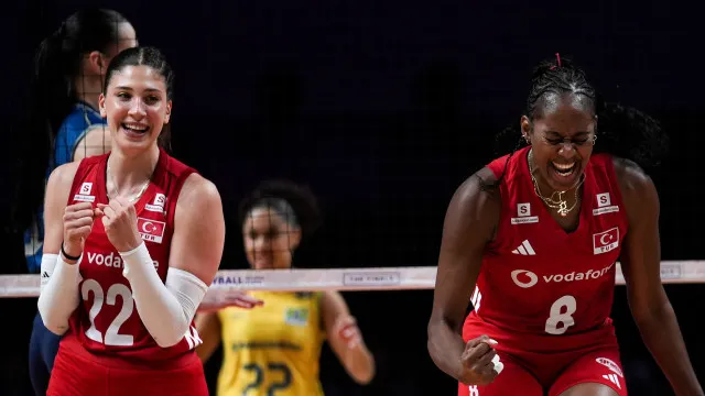 
                    Brasil perde quinta final da Liga das Nações de Vôlei feminino e prolonga jejum
                