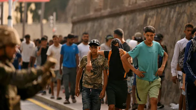 Cerca de 69,5 mil migrantes estão retornando a Marrocos vindos de Ceuta