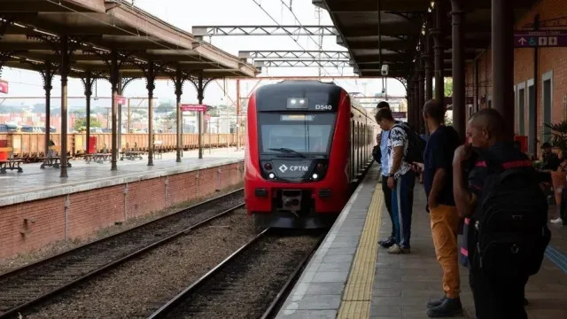 
                    Ferroviários de SP confirmam greve por tempo indeterminado em três linhas a partir de terça (4)
                