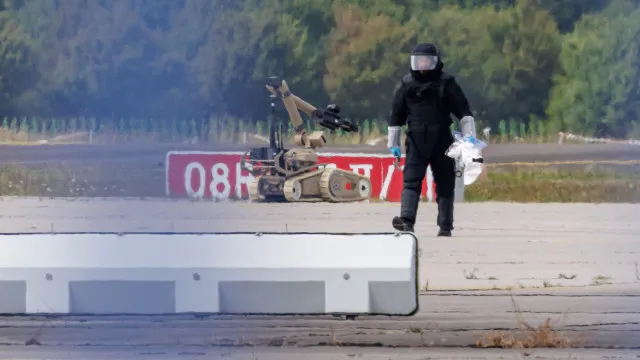 
                    Avião ucraniano com munição era alvo de drone na Alemanha, diz mídia
                