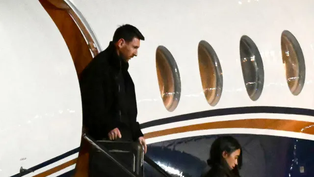 Luto! As imagens da chegada de Lionel Messi para o funeral do pai