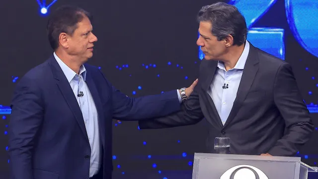 
                    Debate entre Tarcísio e Haddad tem excesso de números e vira prévia para 2030
                