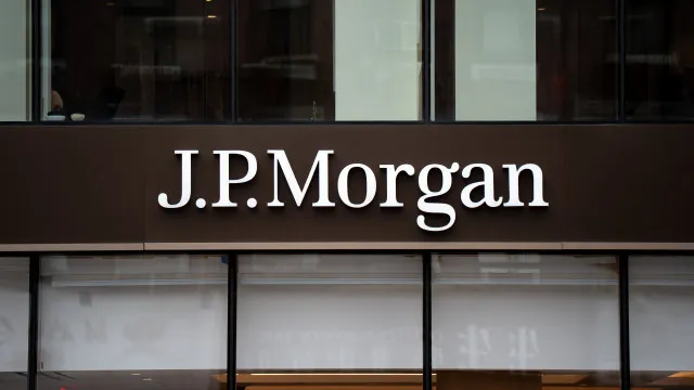 
                    JPMorgan reduz recomendação para ações brasileiras e cita volatilidade eleitoral
                