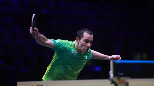 Calderano supera anfitrião na estreia do Europe Smash na Suécia