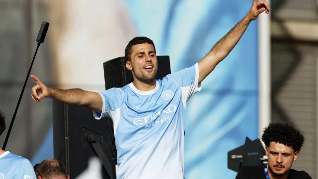 Barcelona acerta com Rodri por até € 75 milhões, diz jornal