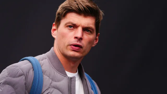 
                    Max Verstappen fica na Red Bull até 2030 e encerra rumores sobre saída
                