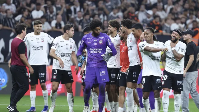 Corinthians fatura R$ 9 milhões com classificação às quartas de final da Libertadores