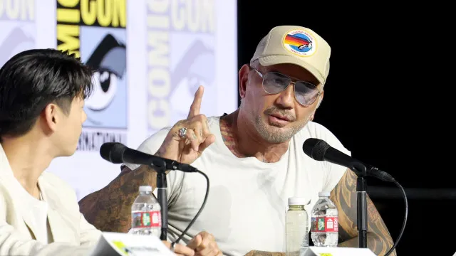 
                    Dave Bautista é confirmado no elenco da série de 'God of War' como Kratos
                