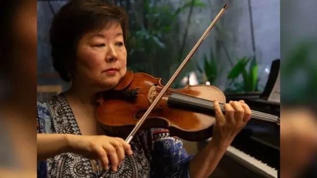 
                    Violinista Elisa Fukuda é feita refém em assalto em SP e tem instrumentos italianos roubados
                