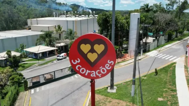 
                    3corações conclui compra das operações da Yoki e Kitano por R$ 800 milhões
                