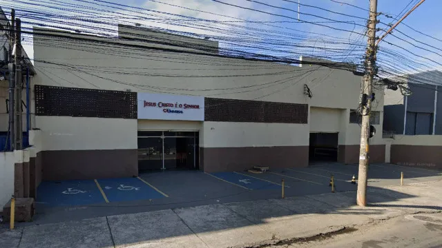 
                    Justiça de SP manda despejar templo da Universal instalado há 28 anos
                