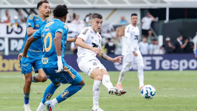 
                    Santos desafia o forte Cruzeiro sem Gabigol por 'alívio' antes de decisão com o Atlético-MG
                