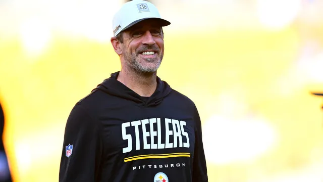 
                    Aaron Rodgers revela motivo do fim do relacionamento com a atriz Shailene Woodley
                