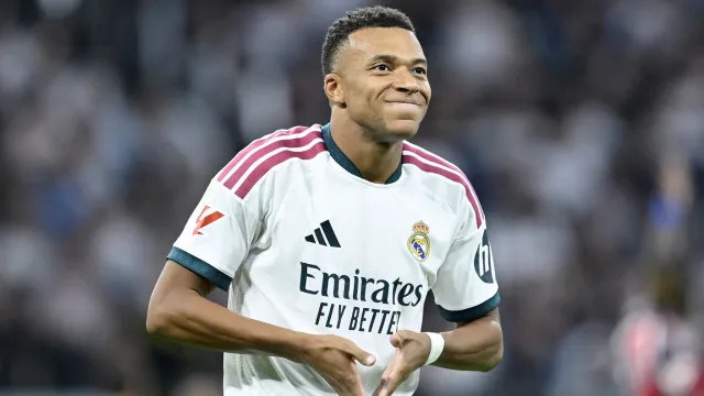 Mbappé insiste na Bola de Ouro: "O meu melhor advogado são os meus pés"