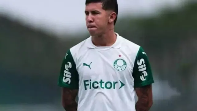 
                    Felipe Teresa, do Palmeiras, se manifesta após ser acusado de agredir a ex
                