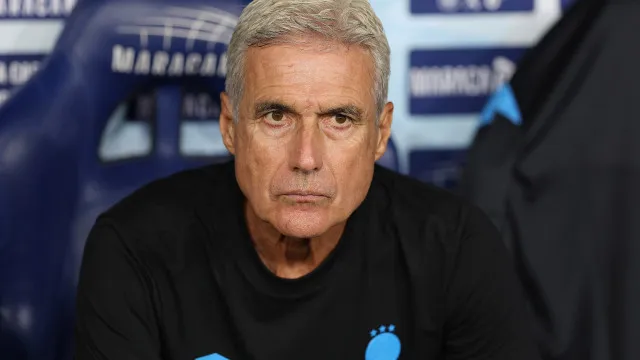 Campeonato Brasileiro tem 16 quedas de técnicos e três 'vira-casacas'