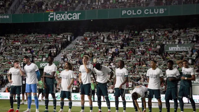 
                    Vinícius, Mbappé e Konaté recusam gesto pró-Ceuta antes de jogo
                
