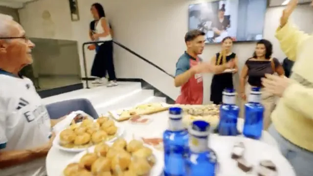 
                    Brahim Díaz brinca com fama de Mourinho: 'Se não, o Mou vai me matar'
                