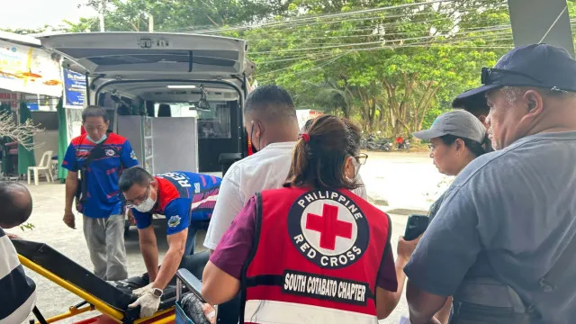
                    Aluno abre fogo em escola nas Filipinas; seis morrem e 17 ficam feridos
                